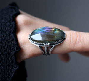 "Oil Slick" Rainbow Labradorite Ring - Size 7.75